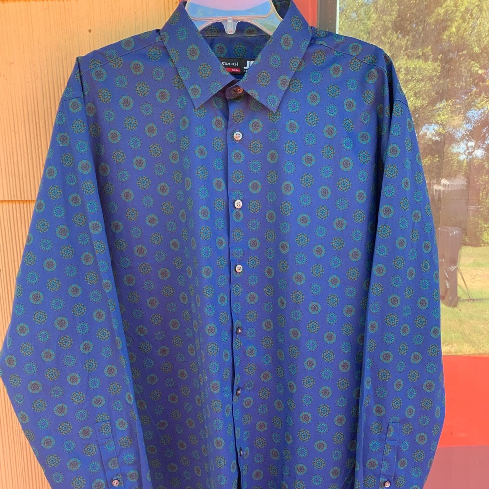 j. ferrar long sleeve button up.